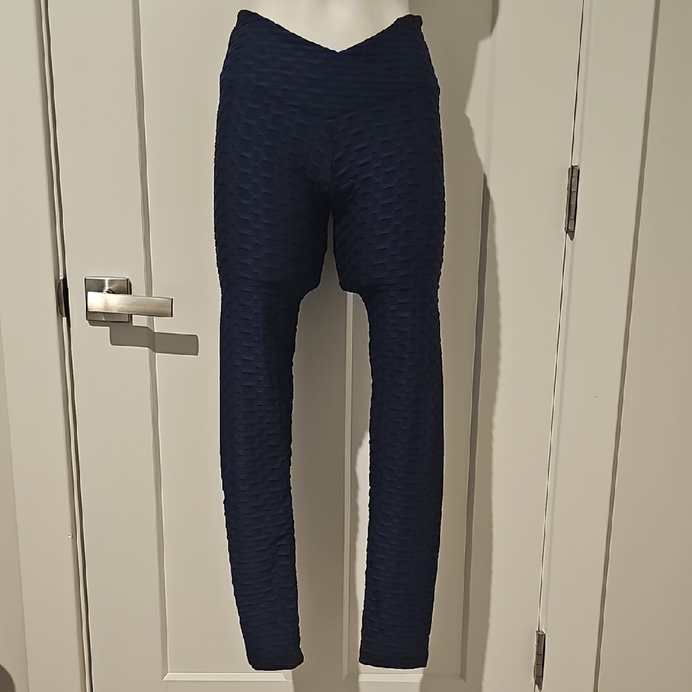 Love Streak Textured Crossover Navy Leggings